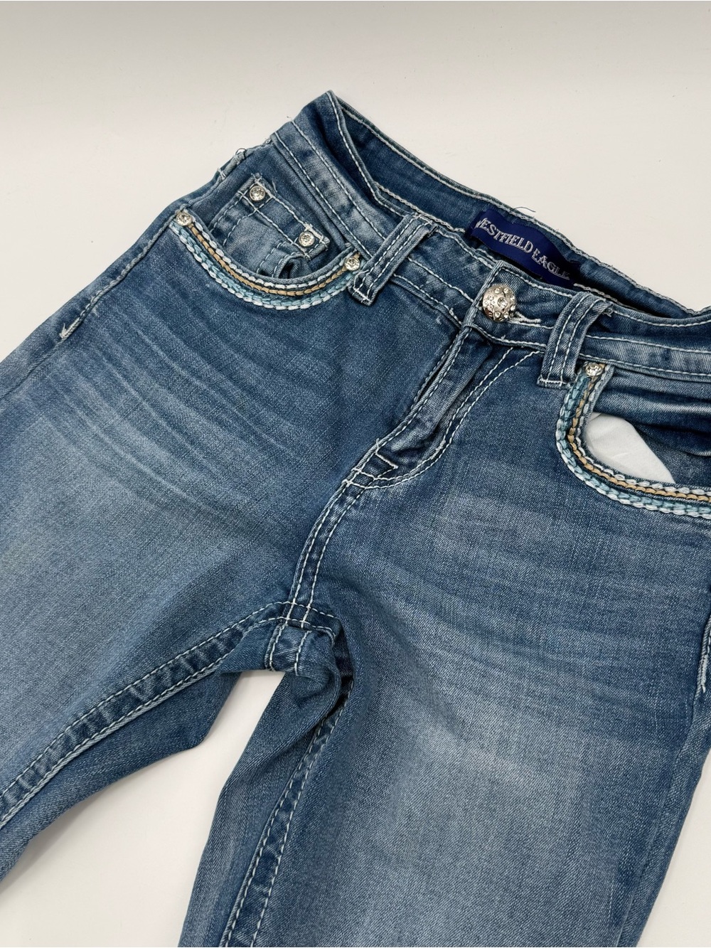 Embellished Back-Pocket Boot Cut Jeans - Blue - Picture 7 of 7